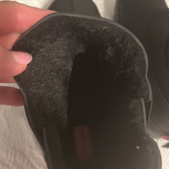 Chooka Chelsea Faux Fur Waterproof Boots - Picture 9 of 9